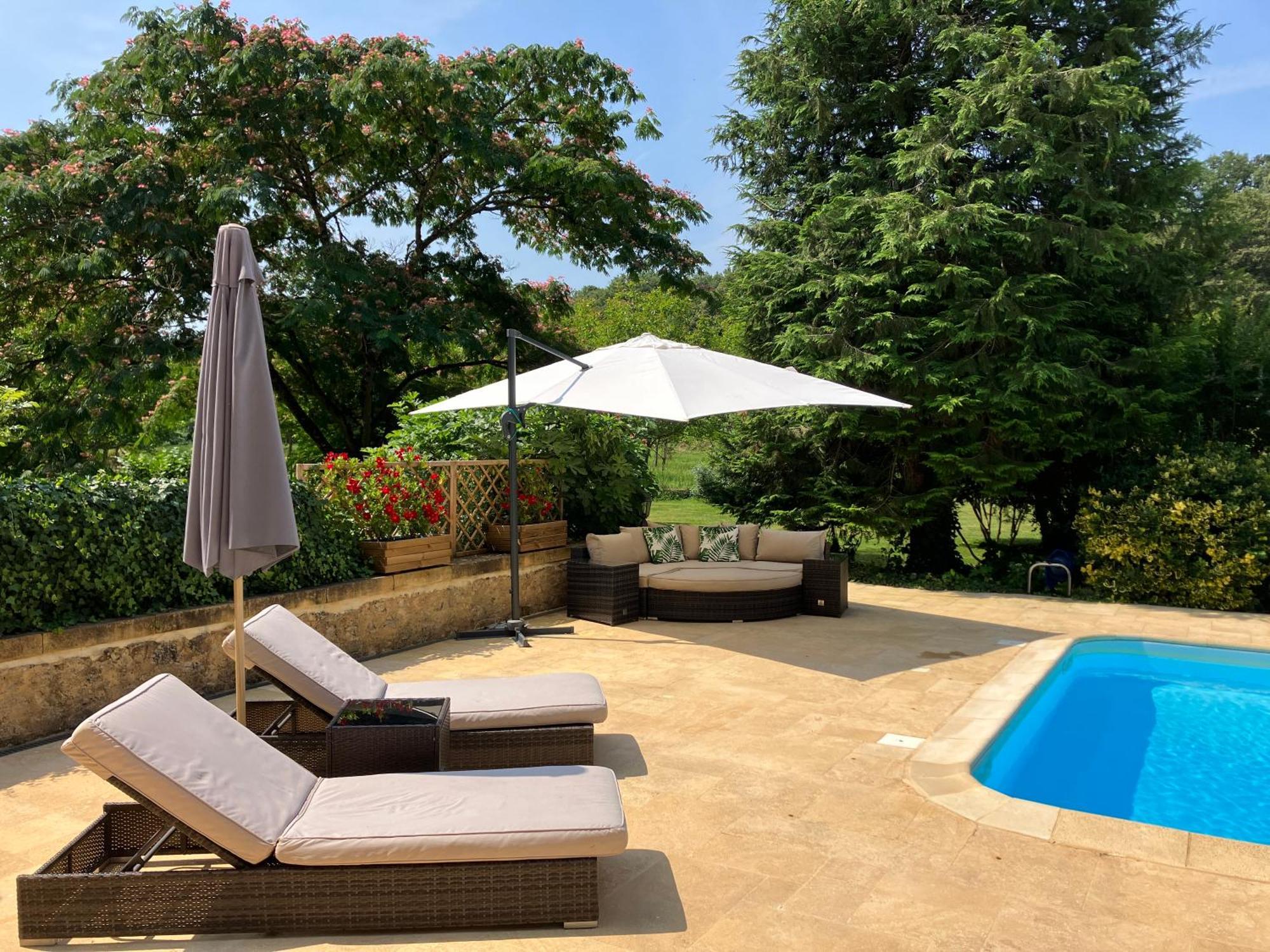 Le Petit Chateau - Adults Only Property لو بوج المظهر الخارجي الصورة